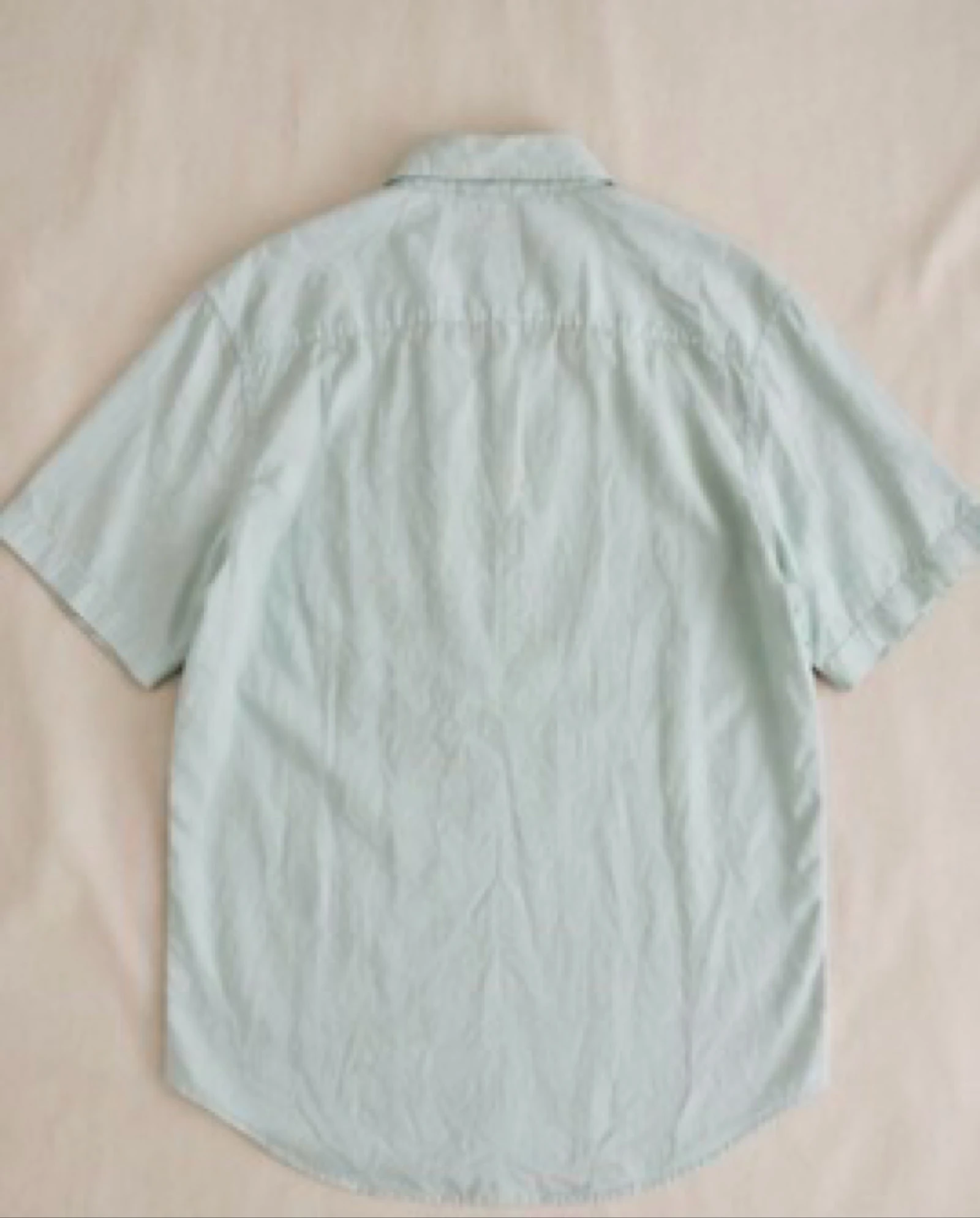 Light green short-sleeved shirt size 41/42 classic cut with chest pocket – photo 3